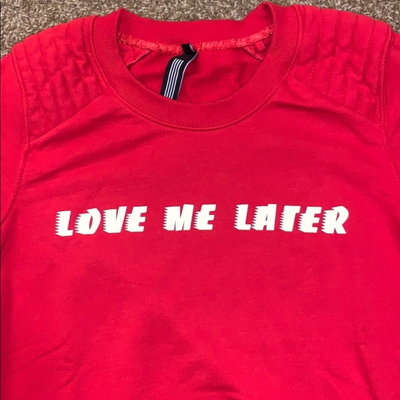 Amy & Ivy Red Graphic Pullover Sweatshirt Size L - Picture 3 of 8